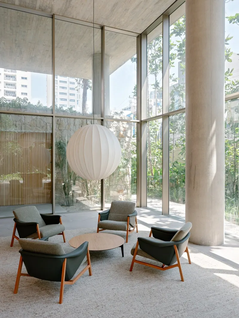 Interior no Artur Ramos 100 (decorado da construtora)