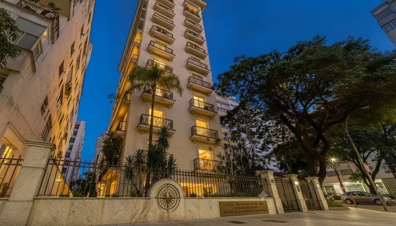 Edifício Jatiuca — a arte da casa
