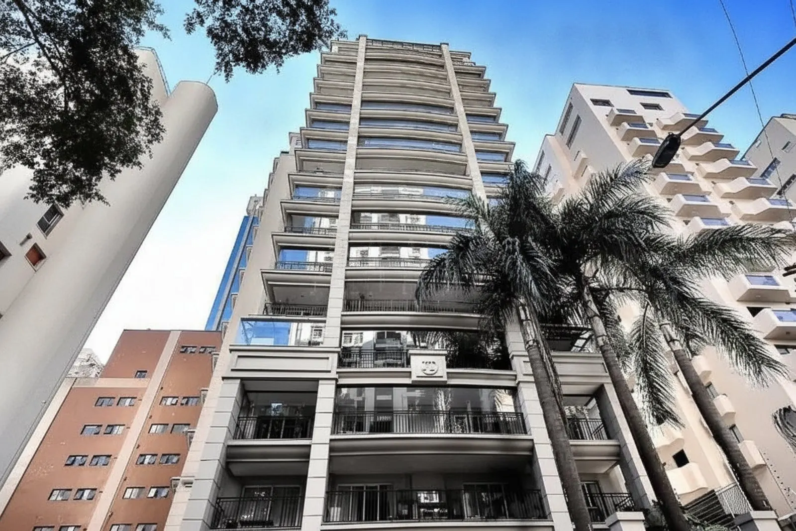 Destaque do Tulleires