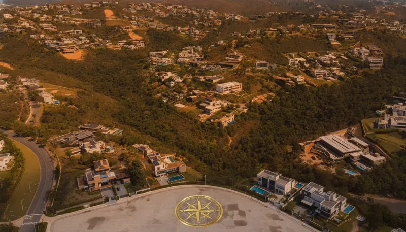 Vale dos Cristais — a arte da casa
