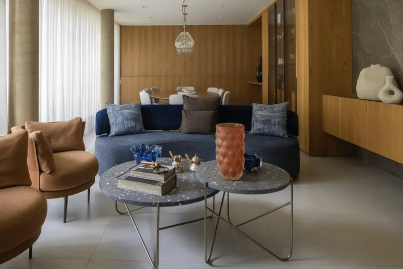 Interior no Vila Verde 660 (decorado da construtora)